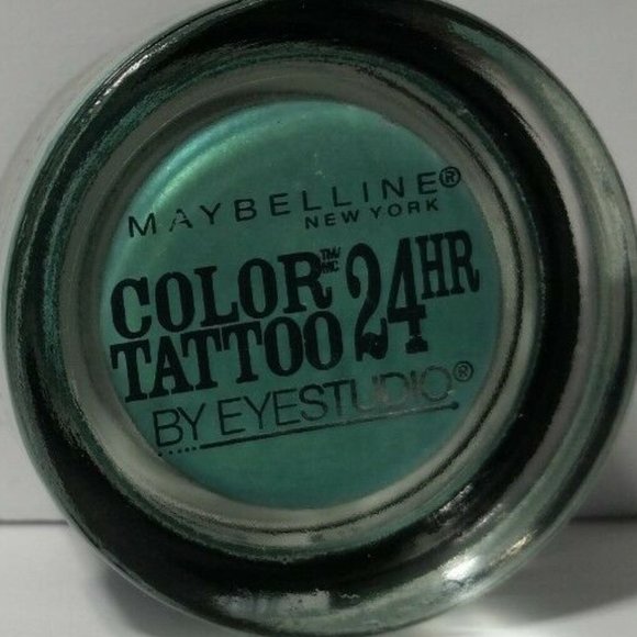 Maybelline Color Tattoo Eye Shadow Edgy Emerald - Picture 1 of 3
